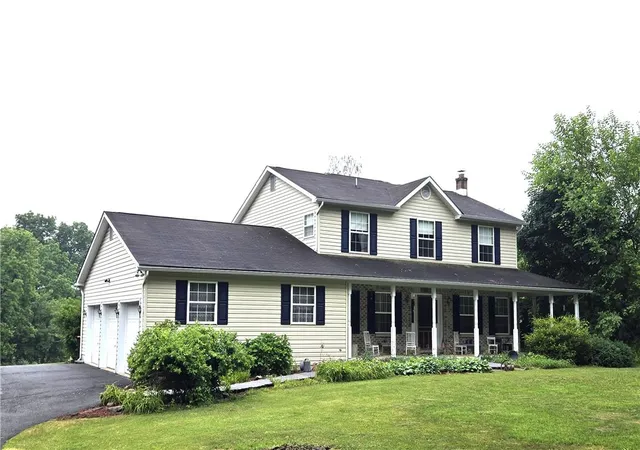 Homes for sale in Upper Mt Bethel Twp, PA | 477 Quiet Valley Rd, Upper Mt Bethel Twp, PA 18343 | MLS# 779156