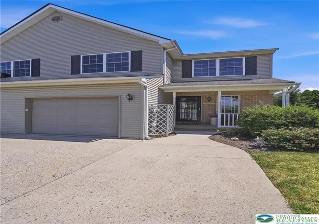 3rd image of 1283 Mohr Cir, Macungie, PA 18062 | MLS# 779599