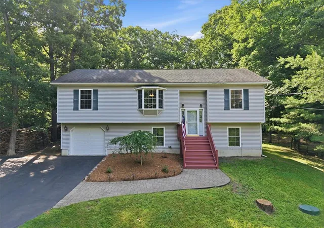 Homes for sale in Delaware Twp, PA | 128 Chestnut St, Delaware Twp, PA 18328 | MLS# 779614