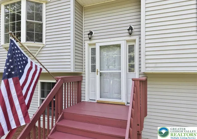 Homes for sale in Delaware Twp, PA | 128 Chestnut St, Delaware Twp, PA 18328 | MLS# 779614