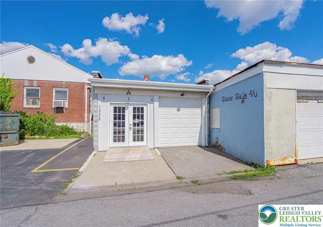 Homes for sale in Bethlehem City, PA | 1335 Center St, Bethlehem City, PA 18018 | MLS# 778588