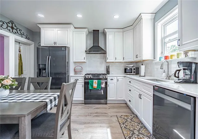 Homes for sale in Bethlehem City, PA | 1335 Center St, Bethlehem City, PA 18018 | MLS# 778588