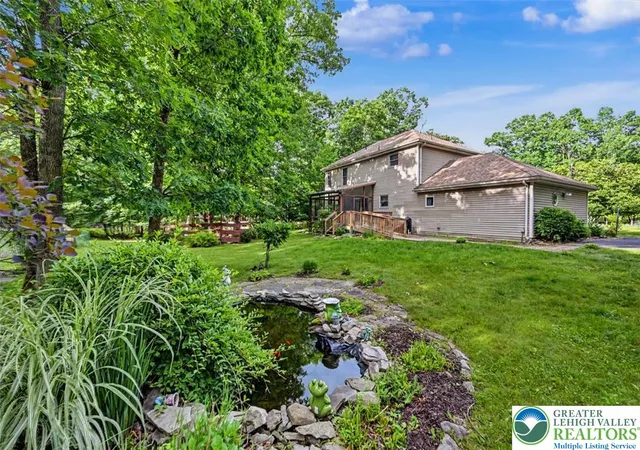 Homes for sale in Middle Smithfield Twp, PA | 2117 White Dove Dr, Middle Smithfield Twp, PA 18302 | MLS# 779584