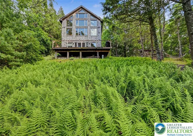 2nd image of 1596 Penn Forest Ln, Jackson Twp, PA 18360 | MLS# 779141