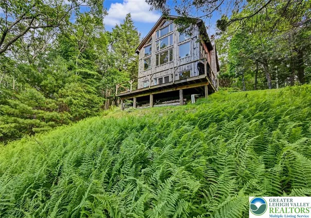 3rd image of 1596 Penn Forest Ln, Jackson Twp, PA 18360 | MLS# 779141