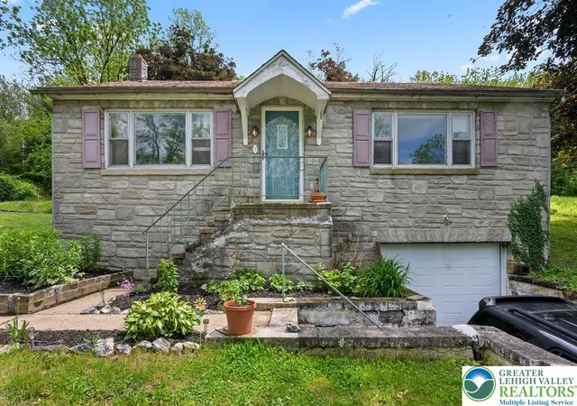 2nd image of 1644 Moselem Springs, Richmond Twp, PA 19526 | MLS# 779872