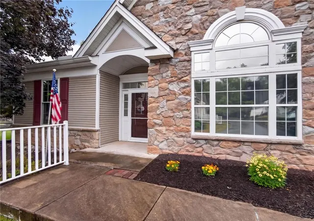 Homes for sale in Hellertown, PA | 1816 Felicity Ln, Hellertown, PA 18055 | MLS# 779655