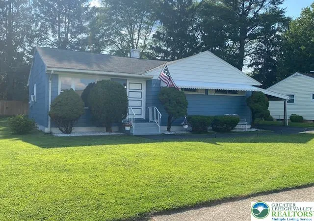 Photo 3 of Sale Pending at 2303 Fleur Ln, Bethlehem, PA 18018 | MLS# 778622 | Listing updated on 2026-07-06