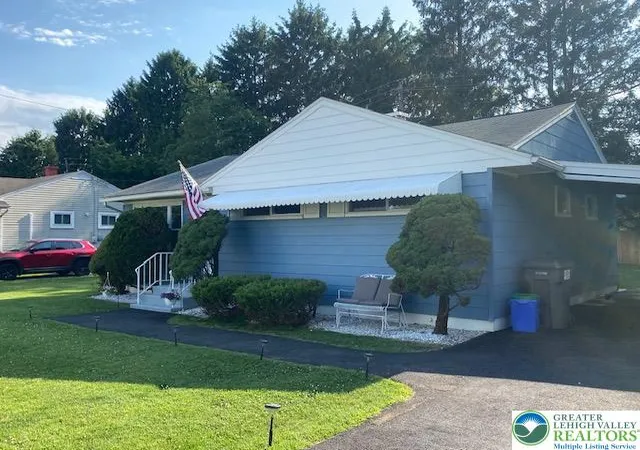 Photo 3 of Sale Pending at 2303 Fleur Ln, Bethlehem, PA 18018 | MLS# 778622 | Listing updated on 2026-07-06