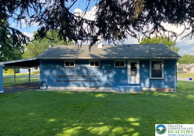 Photo 4 of Sale Pending at 2303 Fleur Ln, Bethlehem, PA 18018 | MLS# 778622 | Listing updated on 2026-07-06
