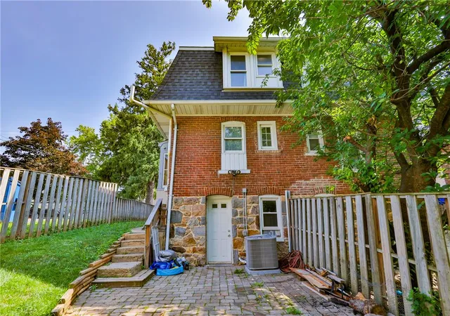 32nd image of 1851 W Market St, Bethlehem, PA 18018 | MLS# 779813
