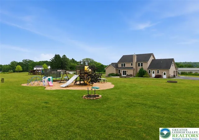 5th image of 1203 Cottonwood Rd, Lehigh Twp, PA 18038 | MLS# 779824