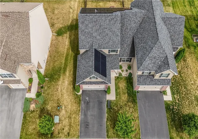 Homes for sale in Upper Macungie Twp, PA | 9667 Crescent Ln, Upper Macungie Twp, PA 18031 | MLS# 779558