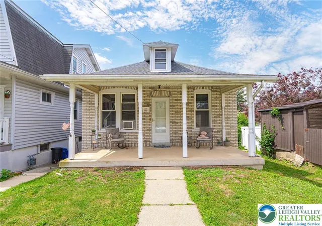 Homes for sale in Fountain Hill Boro, PA | 1202 Wiley St, Fountain Hill Boro, PA 18015 | MLS# 779817