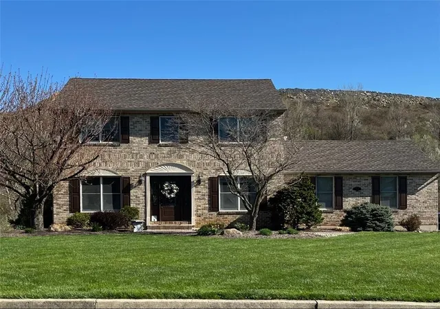 Homes for sale in Upper Nazareth Twp, PA | 153 Silo Cir, Upper Nazareth Twp, PA 18064 | MLS# 779902