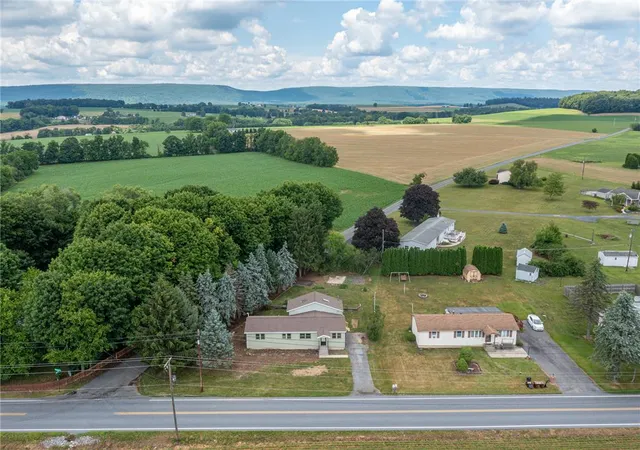 Homes for sale in Heidelberg Twp, PA | 5861 Memorial Rd, Heidelberg Twp, PA 18053 | MLS# 779938