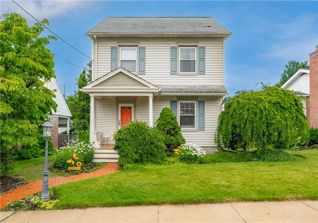 Homes for sale in Nazareth Boro, PA | 107 N Green St, Nazareth Boro, PA 18064 | MLS# 779931