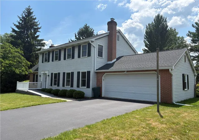 Homes for sale in Bethlehem City, PA | 750 Apollo Dr, Bethlehem City, PA 18017 | MLS# 779942