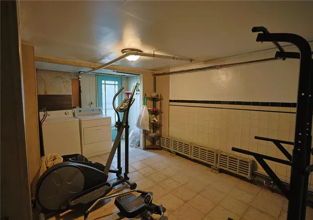 11th image of 5 N Walnut St, Lansford, PA 18232 | MLS# 779951
