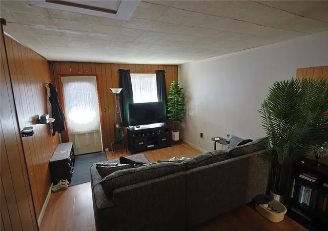 2nd image of 5 N Walnut St, Lansford, PA 18232 | MLS# 779951