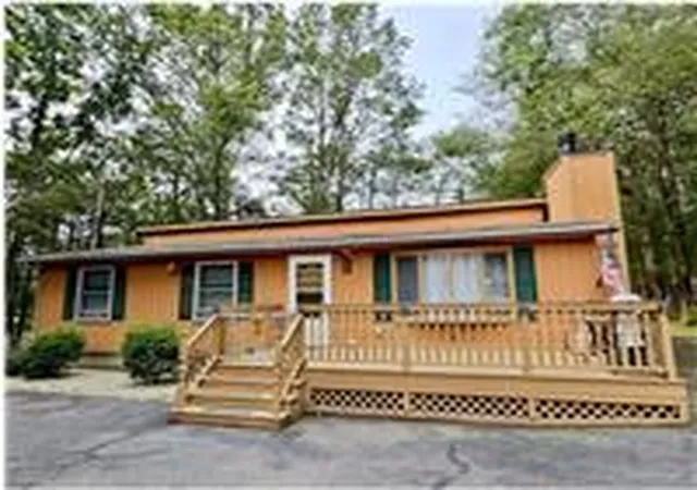Homes for sale in Tunkhannock Twp, PA | 149 Motega Dr, Tunkhannock Twp, PA 18210 | MLS# 779956