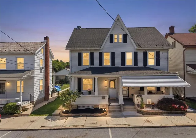 Homes for sale in Slatington Boro, PA | 315 2nd St, Slatington Boro, PA 18080 | MLS# 779960