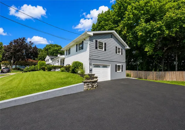 15th image of 232 Virginia Ave, Whitehall Twp, PA 18052 | MLS# 779964