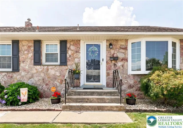 Photo 3 of Sale Pending at 1326 Nevada St, Allentown, PA 18103 | MLS# 779880 | Listing updated on 2026-07-04