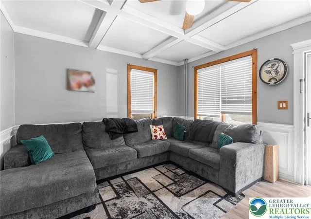 Homes for sale in Coplay Boro, PA | 127 S 4Th St, Coplay Boro, PA 18037 | MLS# 779843