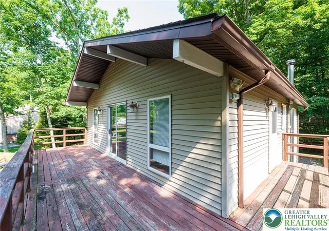 35th image of 5110 Yukon Dr, East Stroudsburg, PA 18302 | MLS# 779980