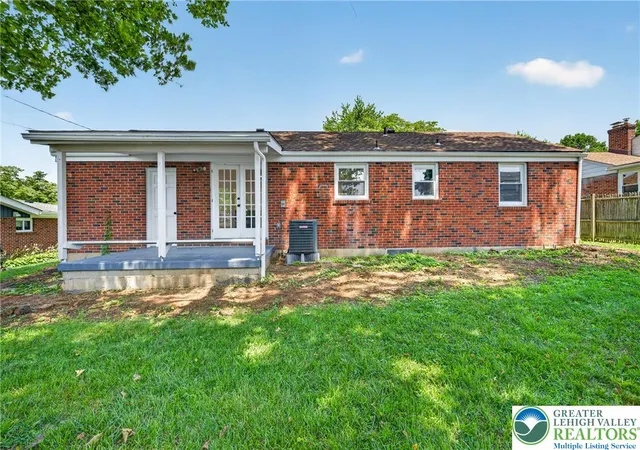 Homes for sale in Bethlehem, PA | 1543 Eaton Ave, Bethlehem, PA 18018 | MLS# 779786