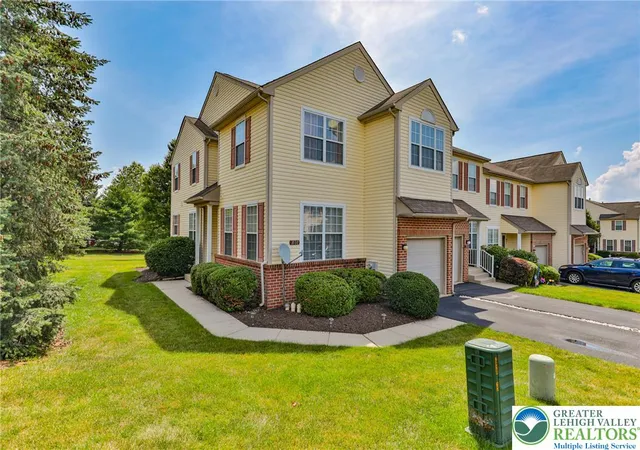 Photo 4 of Sale Pending at 8100 W Cross Crk Cir, Breinigsville, PA 18031 | MLS# 779949 | Listing updated on 2026-07-10
