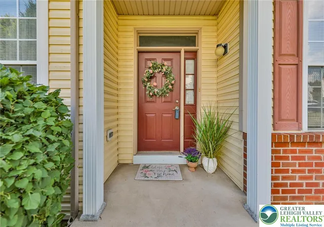 Photo 5 of Sale Pending at 8100 W Cross Crk Cir, Breinigsville, PA 18031 | MLS# 779949 | Listing updated on 2026-07-10