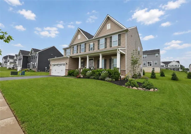 2nd image of 3904 Trythall St, Bethlehem Twp, PA 18020 | MLS# 779729