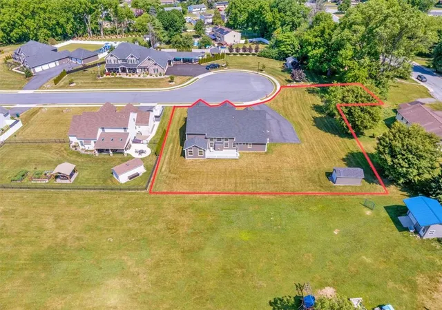 2nd image of 64 Middletown Rd, Fleetwood, PA 19522 | MLS# 780075