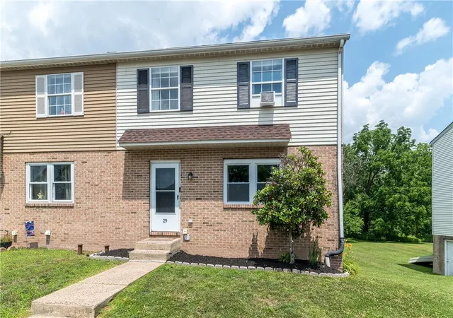Homes for sale in Milford Twp, PA | 29 Evelyn Ln, Milford Twp, PA 18951 | MLS# 780076