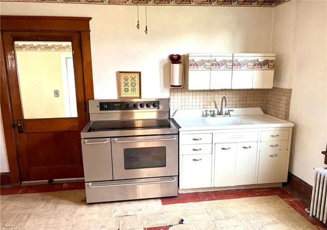 3rd image of 960 Old Topton Rd, Mertztown, PA 19539 | MLS# 779482