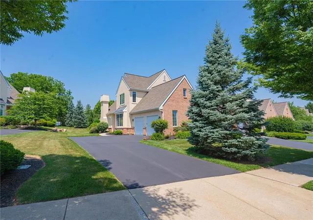 Photo 3 of Sale Pending at 3947 W Washington St, Allentown, PA 18104 | MLS# 780090 | Listing updated on 2026-07-10