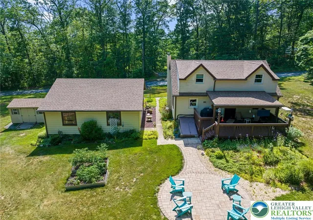 Photo 3 of Sale Pending at 7767 Chestnut Hl Church Rd, Coopersburg, PA 18036 | MLS# 779959 | Listing updated on 2026-07-13
