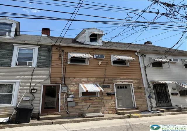2nd image of 231 N Peach St, Allentown, PA 18102 | MLS# 780122