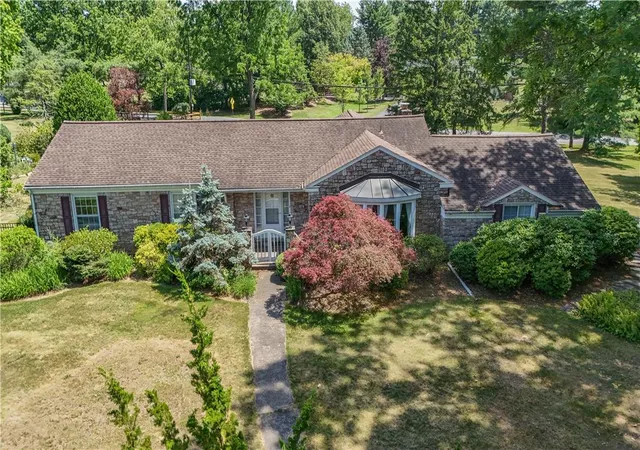Homes for sale in Lower Saucon Twp, PA | 1901 Saucon Ln, Lower Saucon Twp, PA 18015 | MLS# 780043