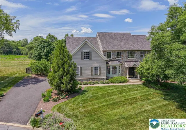 2nd image of 5090 Adriana Ct, Center Valley, PA 18034 | MLS# 780169