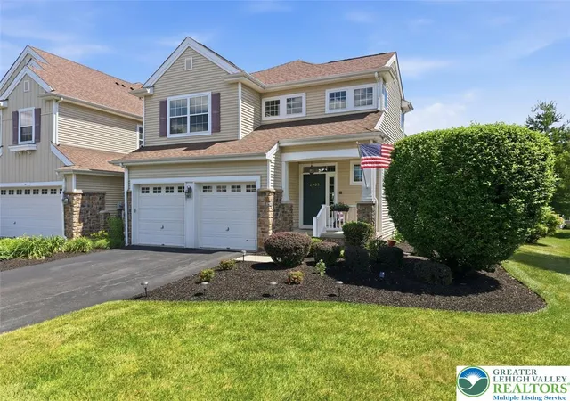Homes for sale in Forks Twp, PA | 2905 Green Ct, Forks Twp, PA 18040 | MLS# 779998
