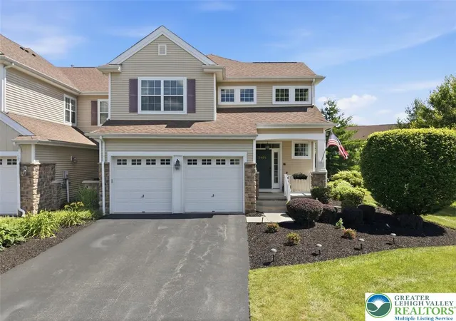 Homes for sale in Forks Twp, PA | 2905 Green Ct, Forks Twp, PA 18040 | MLS# 779998