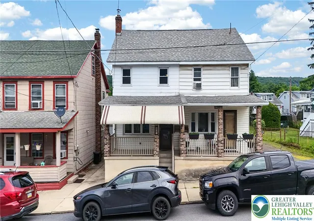 1st image of 427 E Patterson St, Lansford, PA 18232 | MLS# 780172