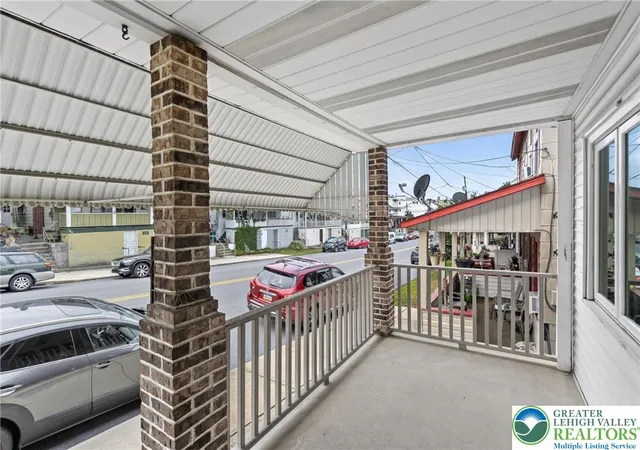 3rd image of 427 E Patterson St, Lansford, PA 18232 | MLS# 780172
