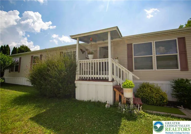 Homes for sale in Moore Twp, PA | 34 Sycamore Dr, Moore Twp, PA 18014 | MLS# 780202