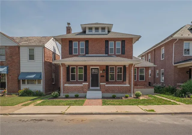 Photo 1 of Sale Pending at 309 N 2nd Street, Emmaus, PA 18049 | MLS# 779925 | Listing updated on 2026-07-31