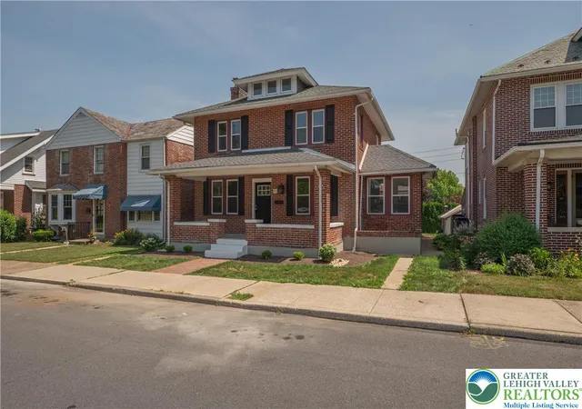 Photo 2 of Sale Pending at 309 N 2nd Street, Emmaus, PA 18049 | MLS# 779925 | Listing updated on 2026-07-31