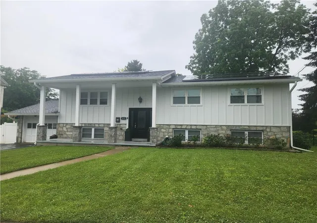 Homes for sale in Nazareth Boro, PA | 422 Belvidere St, Nazareth Boro, PA 18064 | MLS# 780232